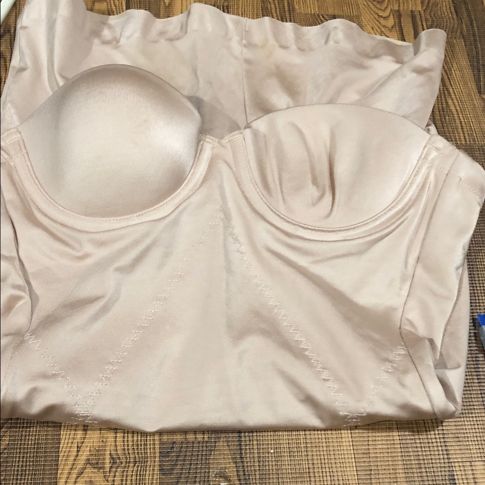 Victoria's Secret Strapless Shaping Bodysuit in Light Pink Nude